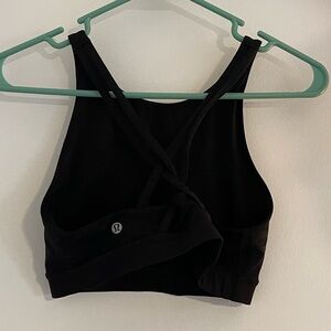 Lululemon Women’s Sports Bra